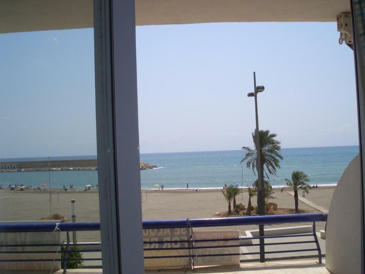 Primerisima Linea De Playa Carboneras Exterior photo